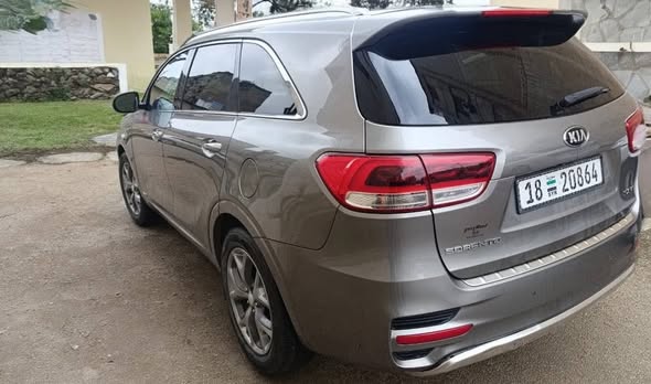 كيا سورينتو SX 2017 - صورة 5