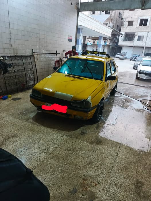 داسيا سوبر نوفا 2002 - صورة 1