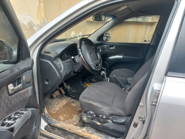 كيا سبورتاج 2005 - صورة 2