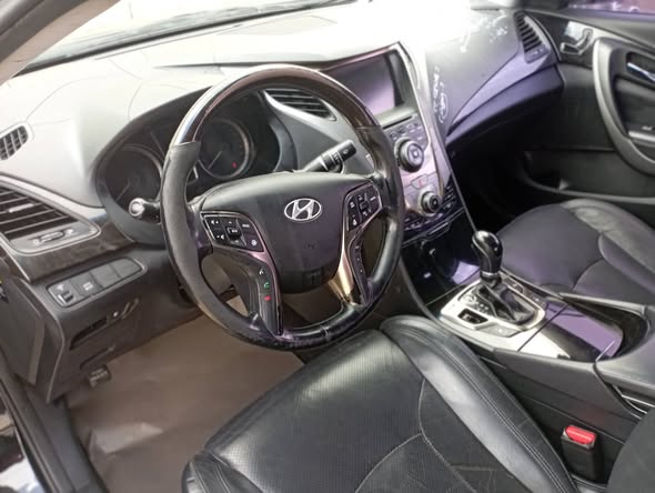 هيونداي ازيرا 2012 - صورة 1