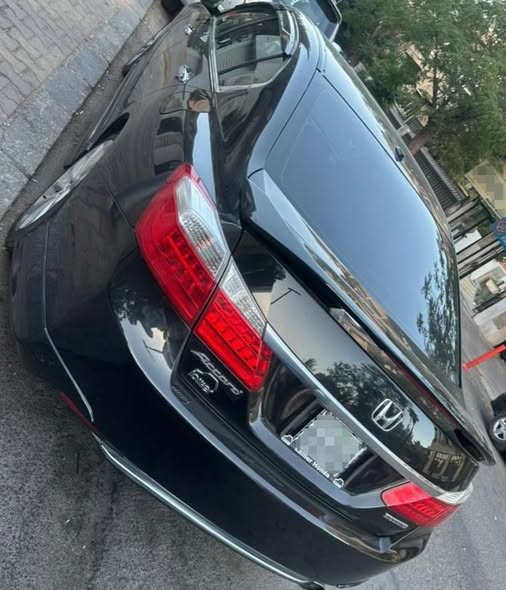 هوندا اكورد 2015 - صورة 1