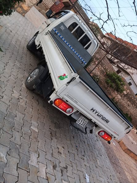 هيونداي تونر 2013 - صورة 2