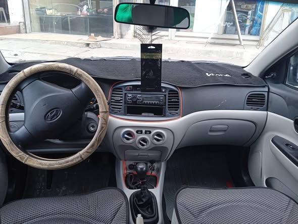 هونداي فيرنا 2008 - صورة 5