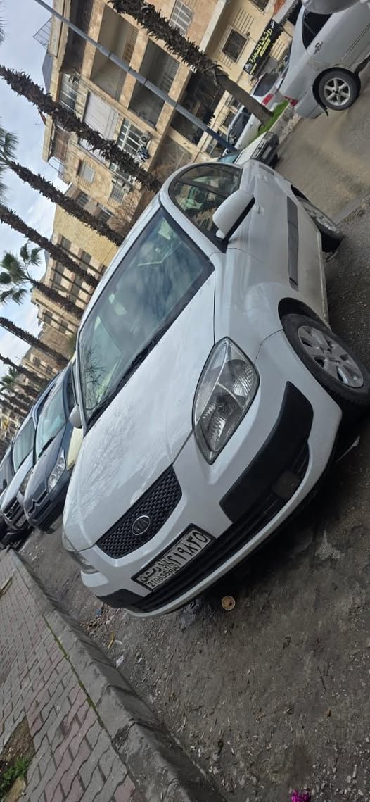 كيا ريو 2008 - صورة 1