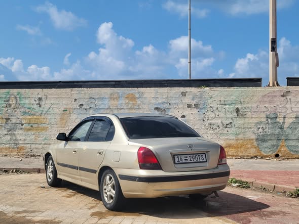 هيونداي XD 2002 - صورة 1