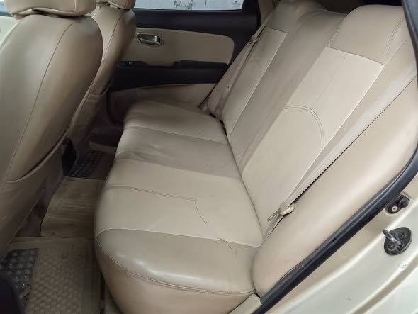 هيونداي افانتي 2008 - صورة 3