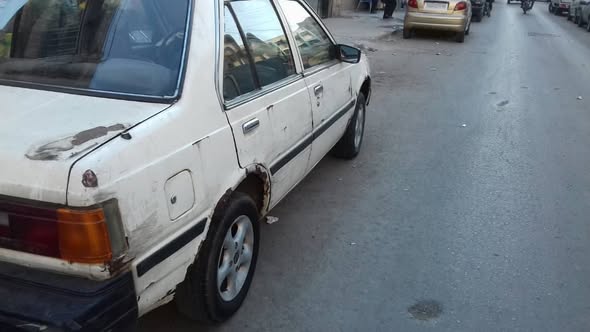 نيسان صني 1983 - صورة 1