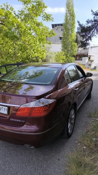 هيونداي جينسس 2009 - صورة 4