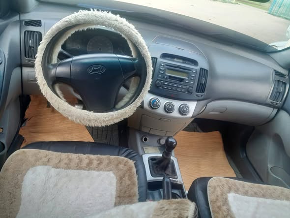 هيونداي افانتي 2008 - صورة 3