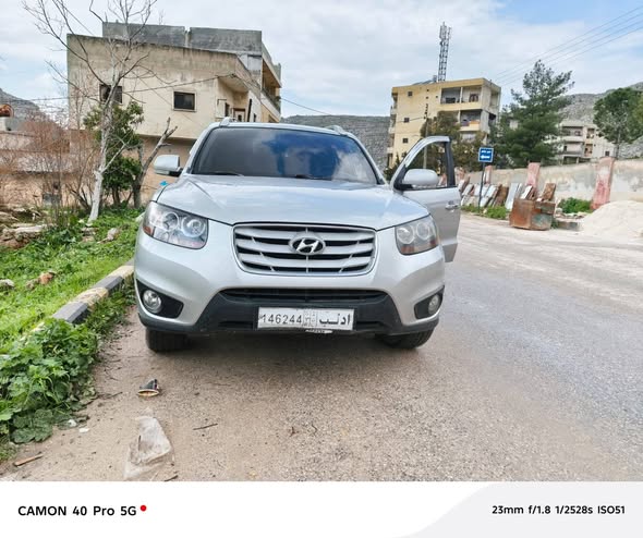 هيونداي سانتافي 2010