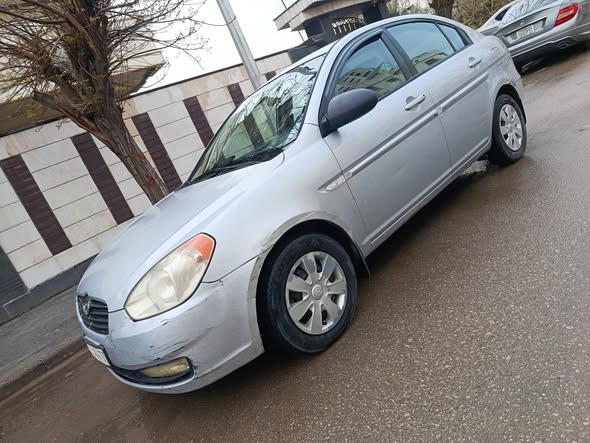 هيونداي فيرنا 2007 - صورة 3