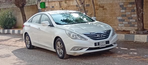 هيونداي سوناتا 2012 - صورة 3
