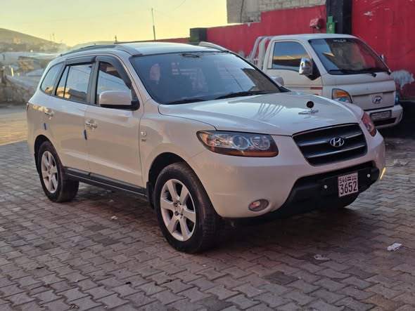 هيونداي سنتافي 2008 - صورة 3