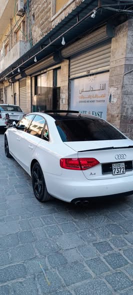 أودي A4 2012 - صورة 3