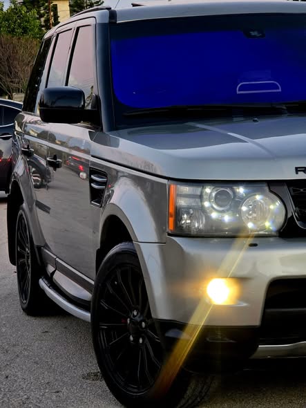 رنج روفر سبورت 2011 - صورة 3