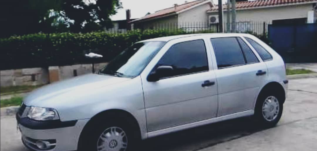 فولكس فوكس 2005