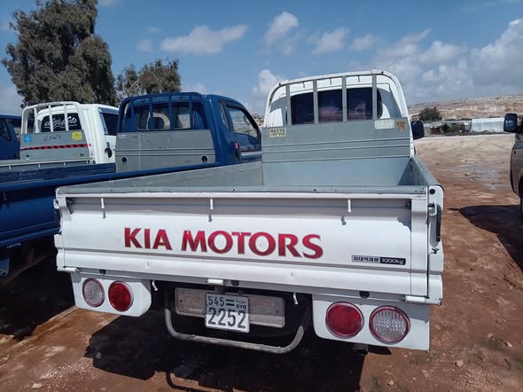 كيا بانكو 2700 2012 - صورة 4