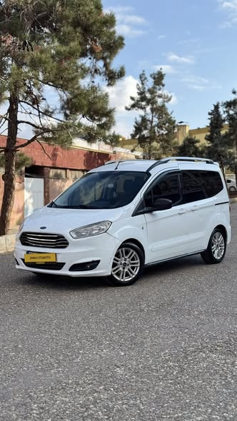 فورد كورير 2017 - صورة 3