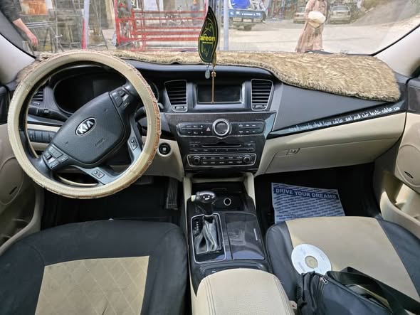 كيا كادنزا 2014 - صورة 1