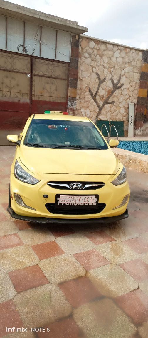 هيونداي أكسنت 2011