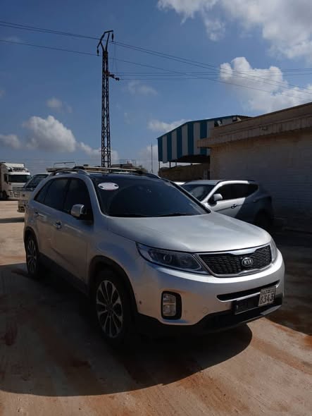 كيا سورينتو 2013 - صورة 2