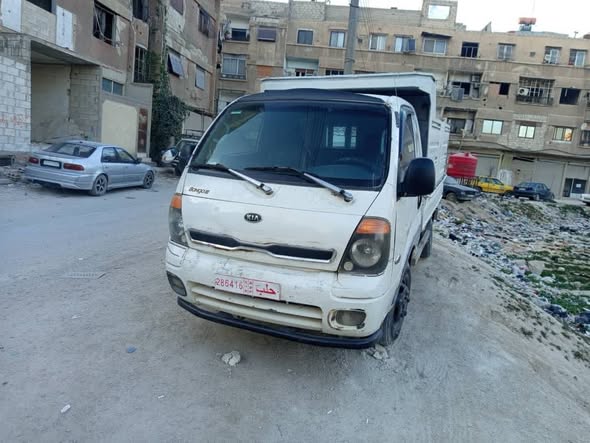 كيا بونجو 2005 - صورة 3