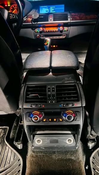 بي إم دبليو X5 2012