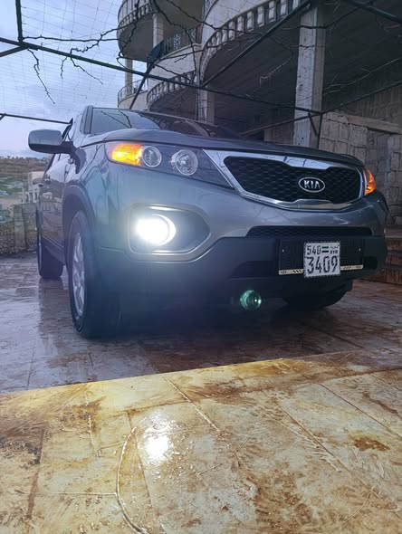 كيا سورينتو 2010