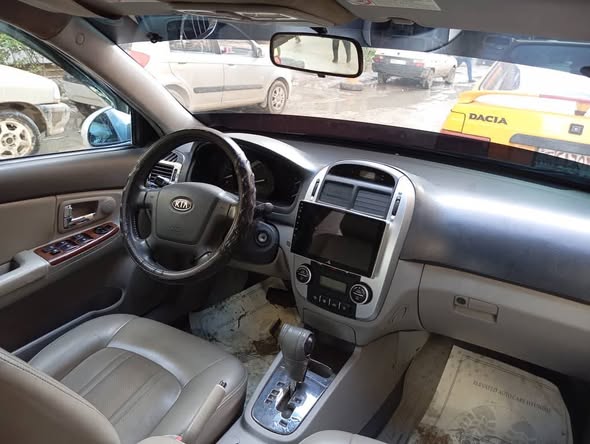 كيا سيراتو 2007 - صورة 4