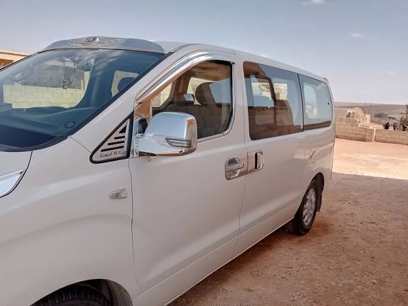 هيونداي جراند اتش ون 2009 - صورة 3