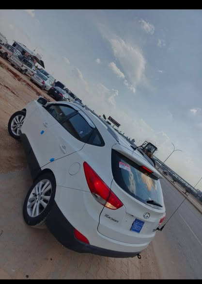 كيا سيرنتو 2011 - صورة 2