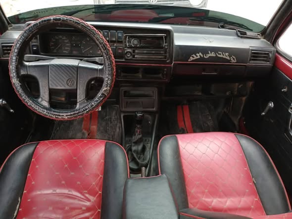 فولكس غولف 1977 - صورة 3