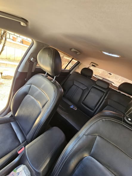 كيا سبورتاج 2012 - صورة 4