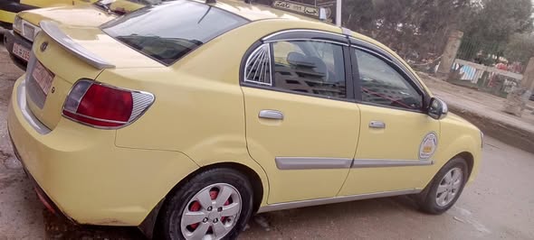 كيا ريو 2011 - صورة 3