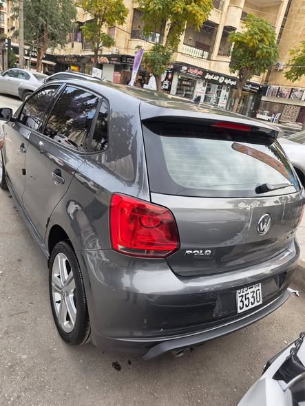 فولكس فاجن بولو 2014 - صورة 1