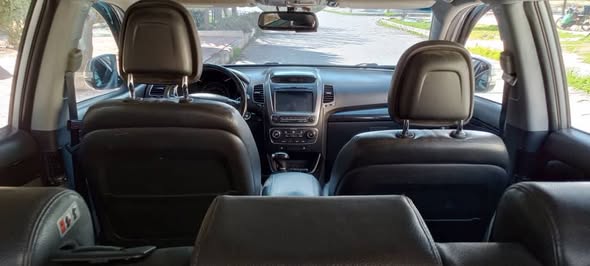 كيا سيرنتو 2013 - صورة 2