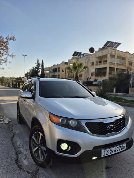 كيا سورينتو 2011 - صورة 1