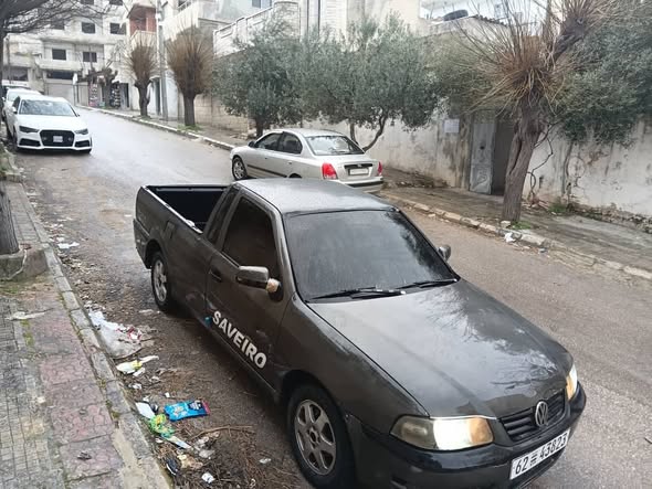 فولكس فاجن سافيرو 2002 - صورة 2