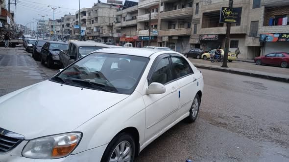 كيا سيراتو 2007 - صورة 2