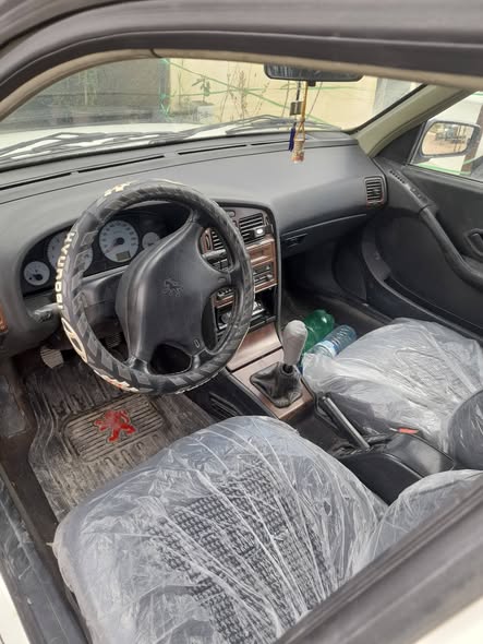 بيجو بارس 2010 - صورة 4