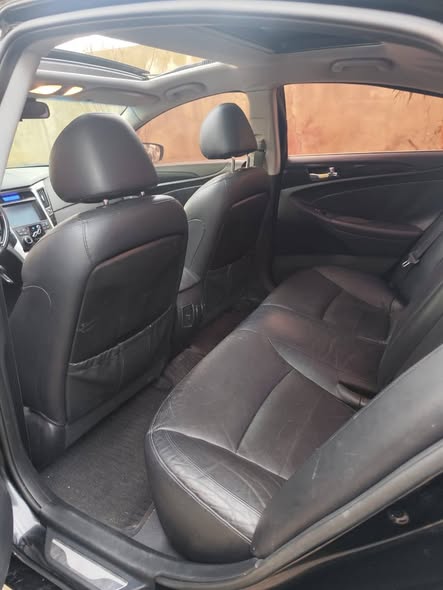 هيونداي سوناتا 2010 - صورة 3