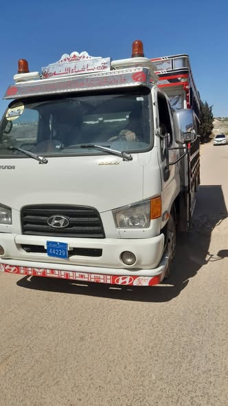 هيونداي انتر 2008 - صورة 4