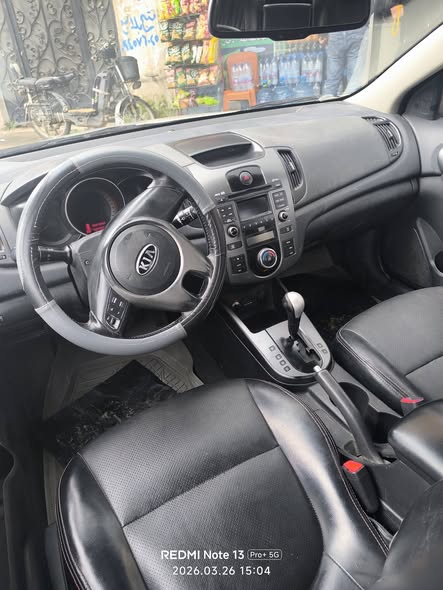 كيا فورتي 2010 - صورة 3