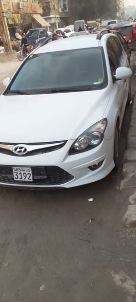 هونداي i30 2011 - صورة 2