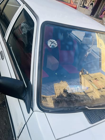 نيسان سني 1983 - صورة 3