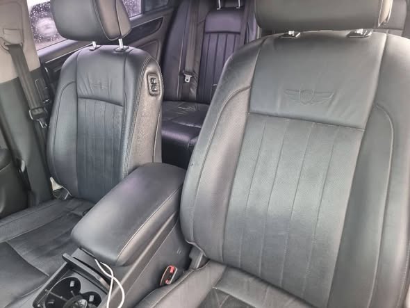 هيونداي جنسيس 2012