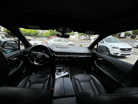 أودي Q7 2017 - صورة 3