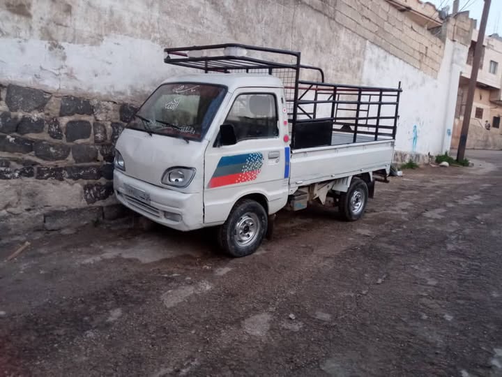 سوزوكي شانا 2006