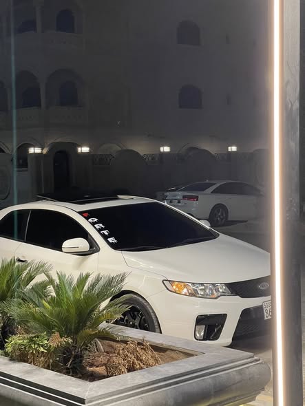 كيا فورتي 2011 - صورة 3