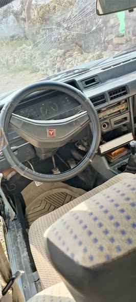 ميتسوبيشي لانسر 1983 - صورة 3